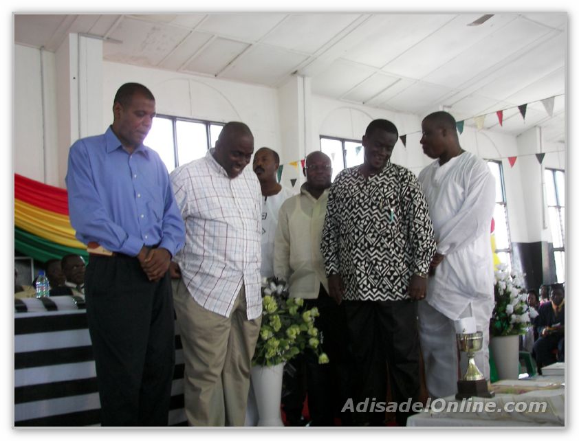 GENERAL-NOV-06 070